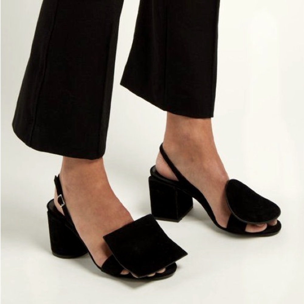 Jacquemus dark navy Rond Carre sandals ❤️ - Picture 4 of 4